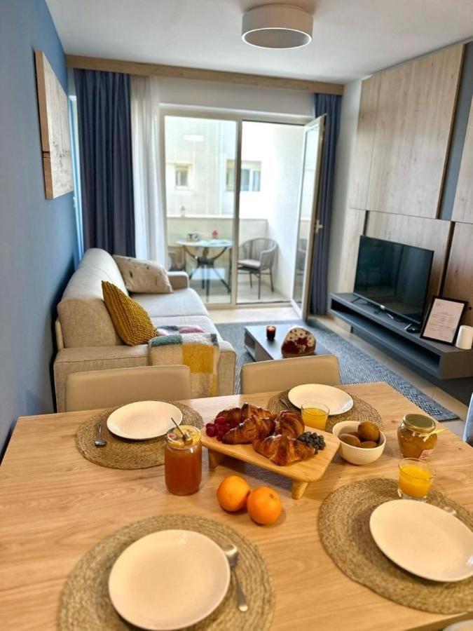 Edra Suite Apartment Umag Exteriör bild