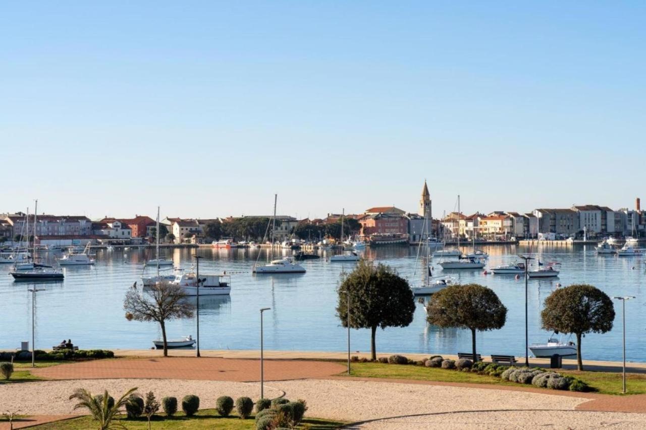 Edra Suite Apartment Umag Exteriör bild